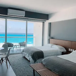 Ocean Front | Sl *** Cancun